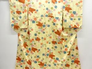 楓に蝶模様小紋着物